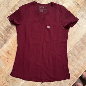 Women's Burgandy Catarina™ - One-Pocket Scrub Top - XXS / Burgandy